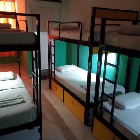 Kings Gate Airport Transit Hotel Katunayake Exterior photo