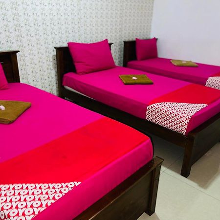 Kings Gate Airport Transit Hotel Katunayake Exterior photo